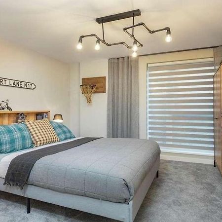Newly Built Luxury 2 Bed Apartment!!! London Exteriör bild